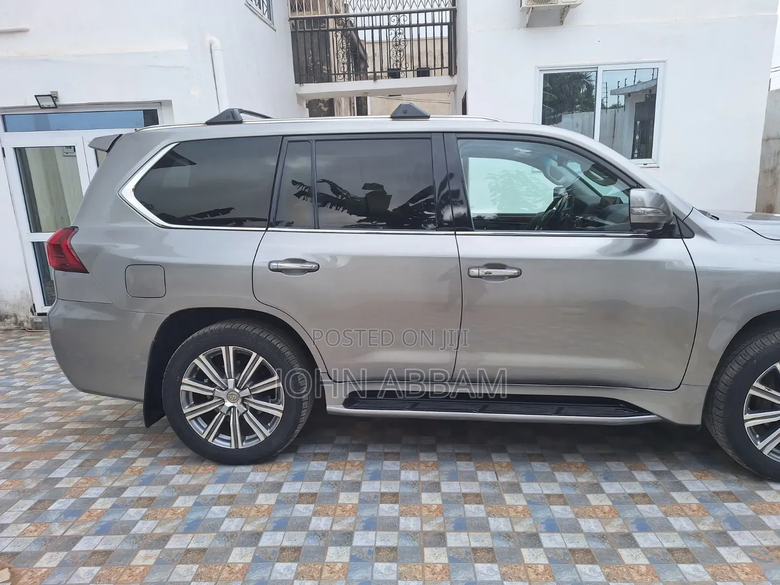 Waxing and Scratch Removal