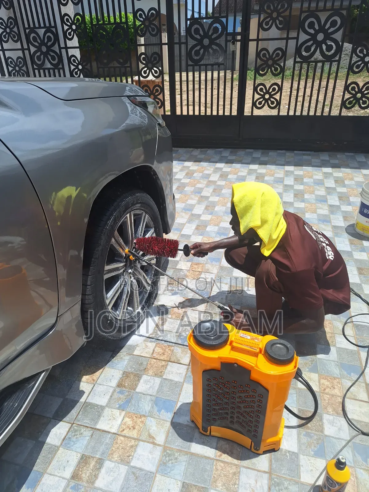 Waxing and Scratch Removal