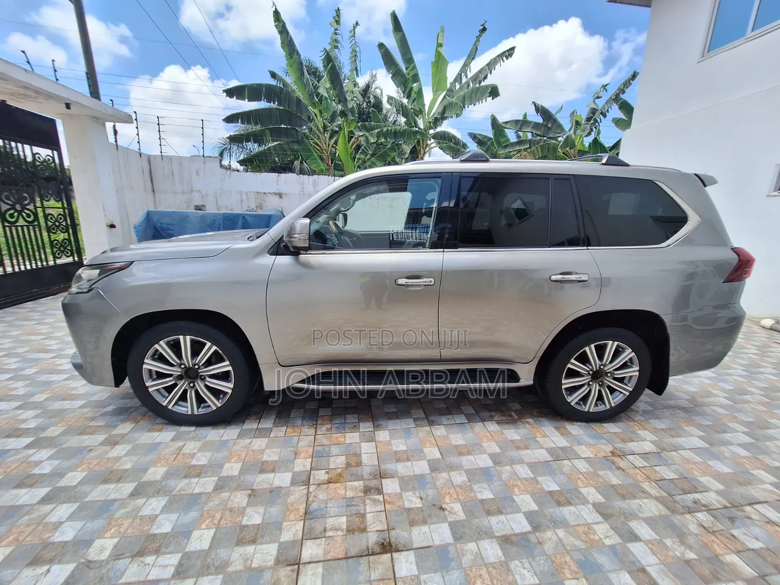 Waxing and Scratch Removal