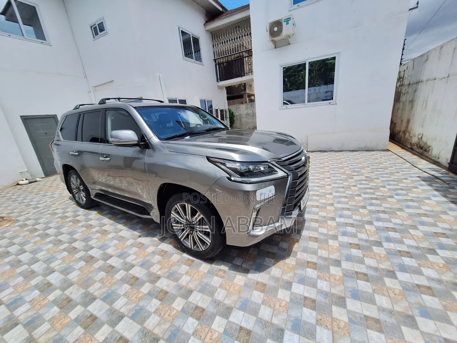 Waxing and Scratch Removal
