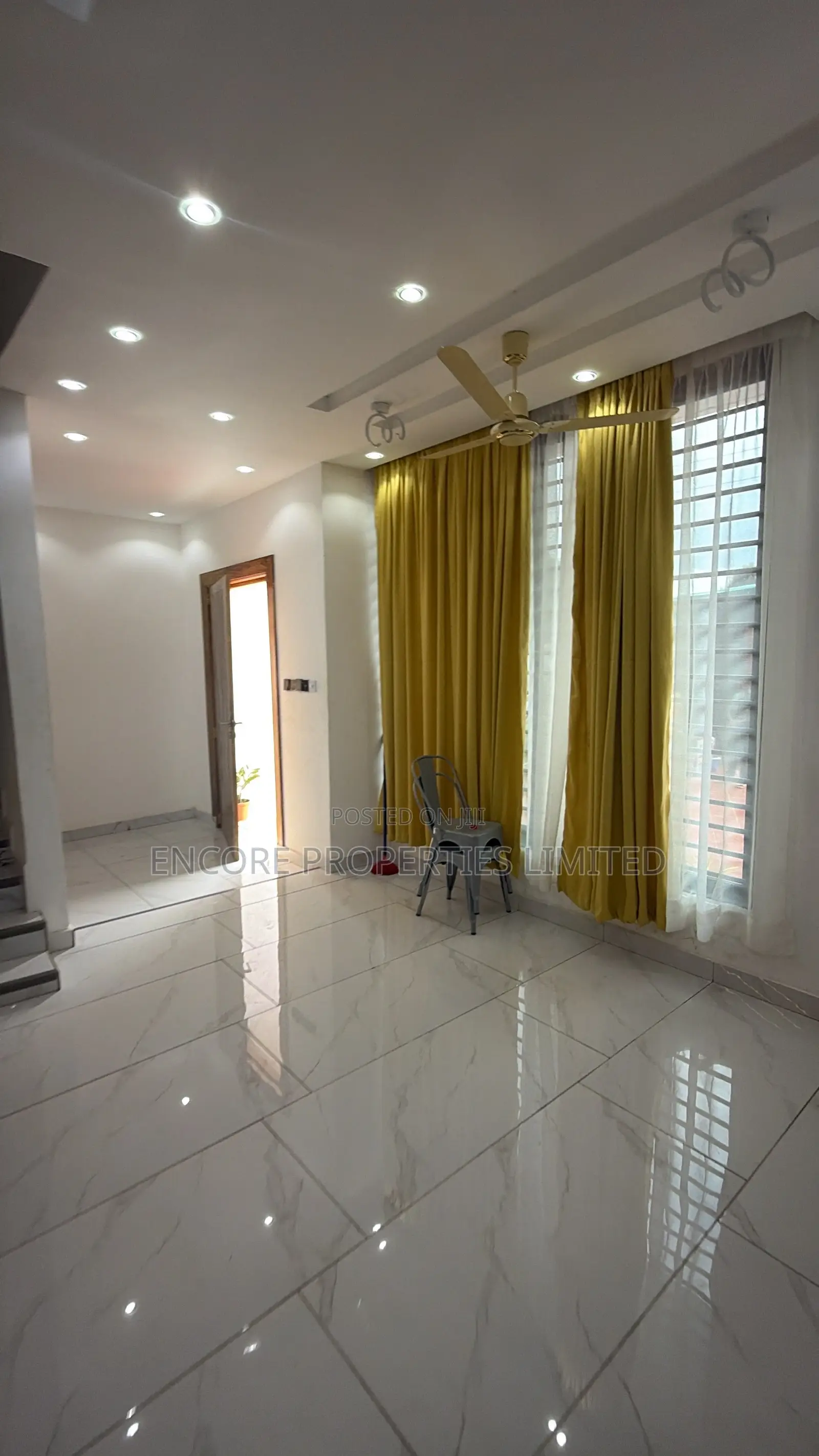 Furnished 4bdrm Duplex in , Ho Municipal for sale