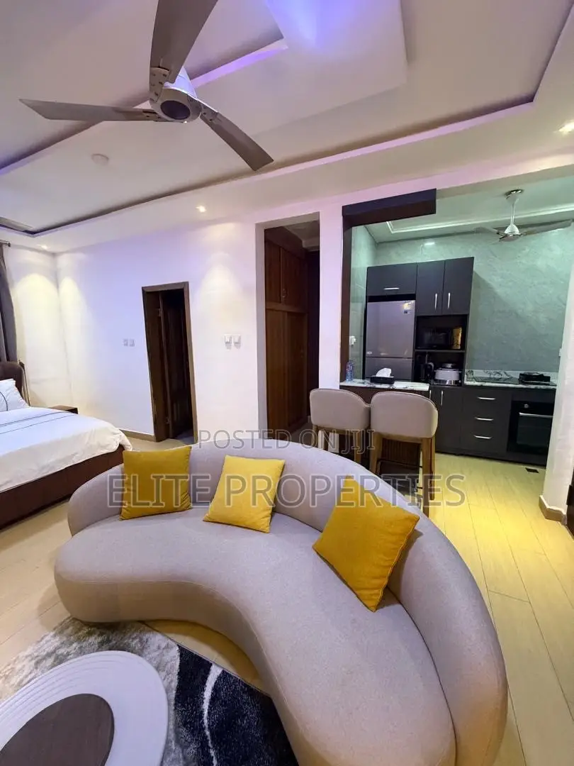 1-Bedroom Studio Apartment for Rent – Community 25, Tema