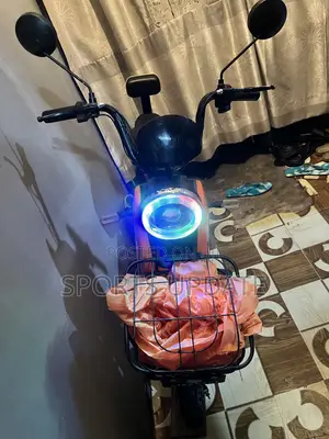 Motorcycle 2025 Orange