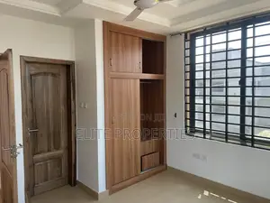 2bdrm Apartment in Community 25 Tema for rent