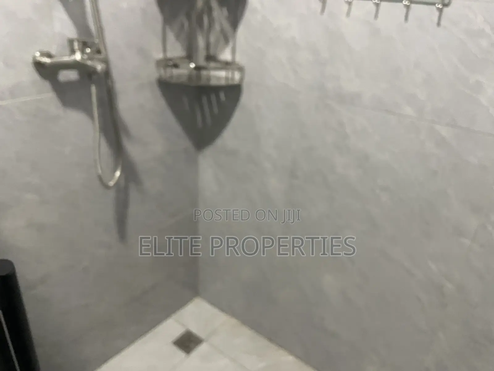 2bdrm Apartment in Community 25 Tema for rent
