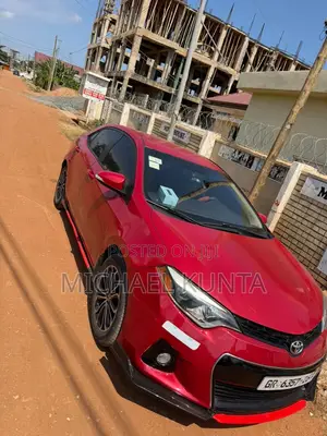 Toyota Corolla S Plus 4dr Sedan (1.8L 4cyl CVT) 2014 Red