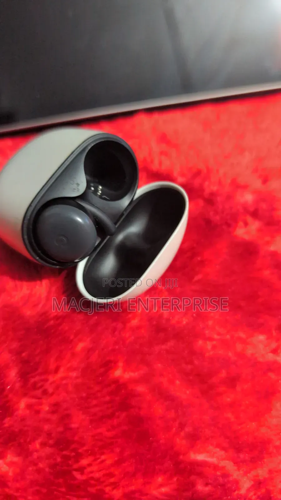 Pixel Buds