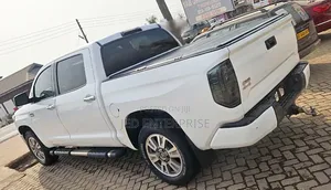 Toyota Tundra 2017 White
