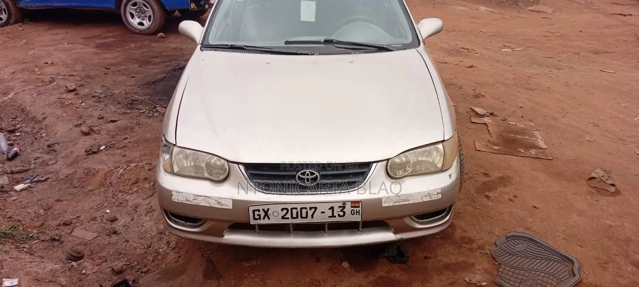 Toyota Corolla 1.6 Sedan 2002 Gold