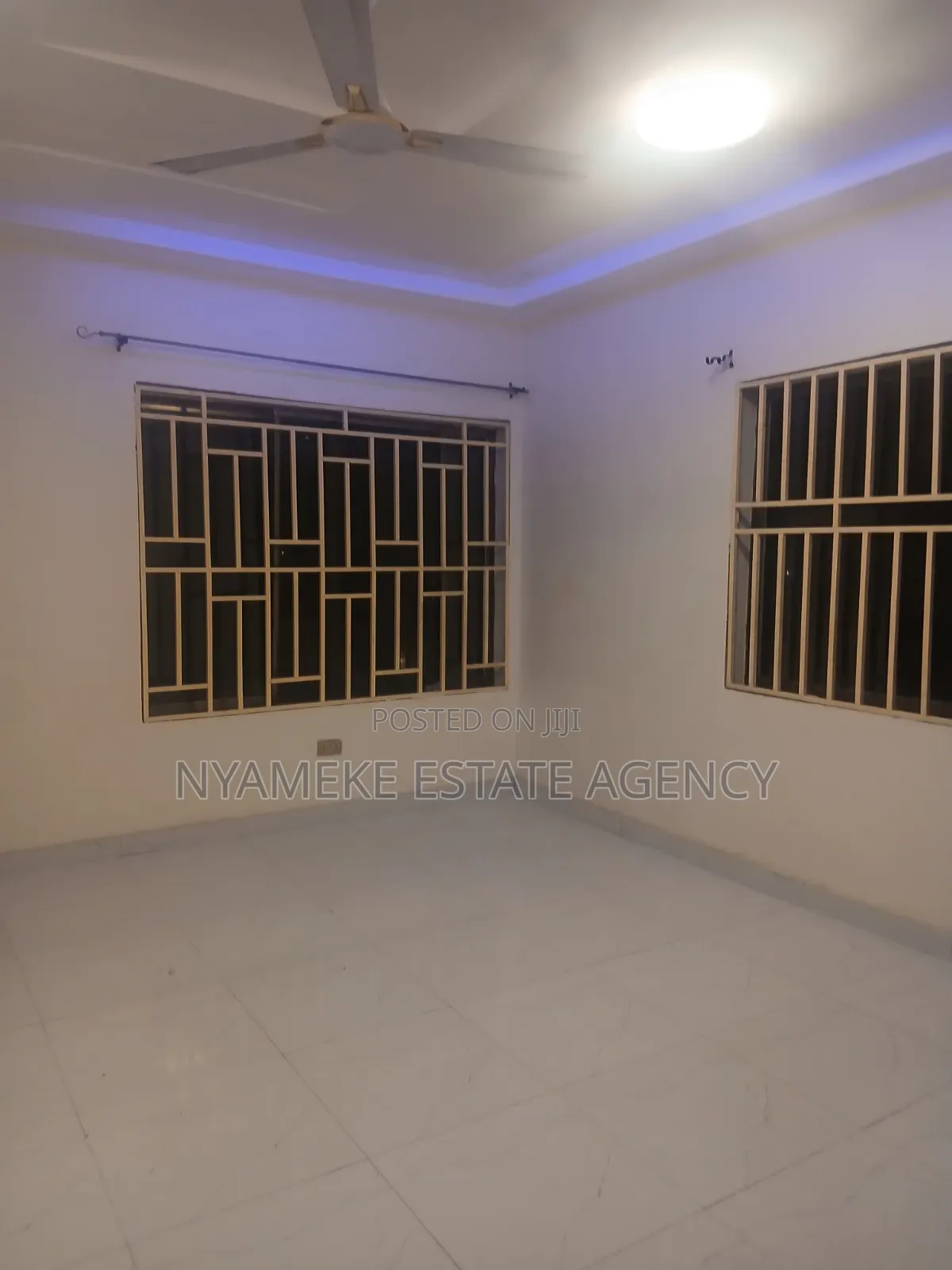 3bdrm Apartment in Living Stone, Exhibition for rent