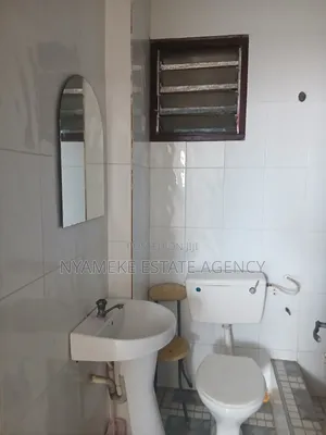 2bdrm Apartment in Atomic, Exhibition for rent