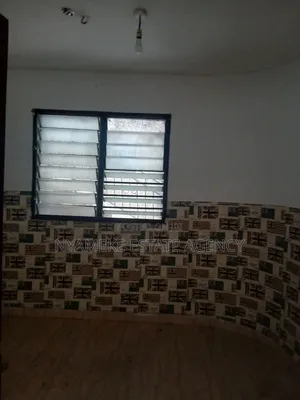 2bdrm Apartment in Atomic, Exhibition for rent