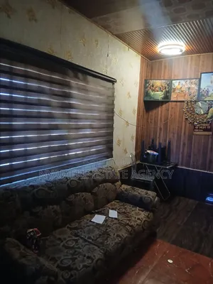 1bdrm Apartment in Yellow House, Exhibition for rent