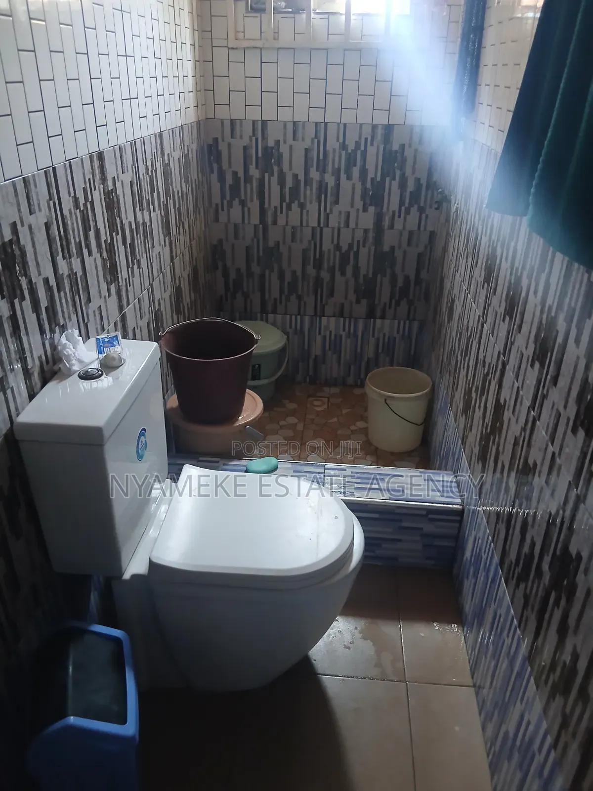 1bdrm Apartment in Yellow House, Exhibition for rent