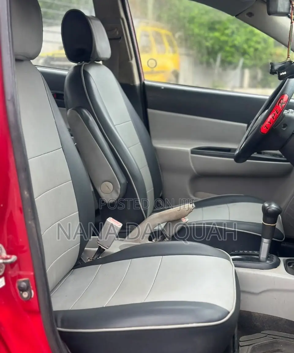 Hyundai Accent 2014 Red