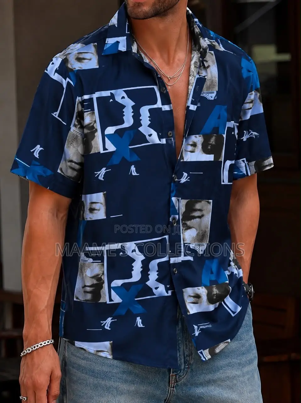 Short-Sleeve Button-Up Shirt With Collar