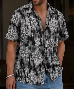 Men’s Stylish Printed Short-Sleeve Shirt