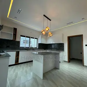 3bdrm House in Oyarifa for sale
