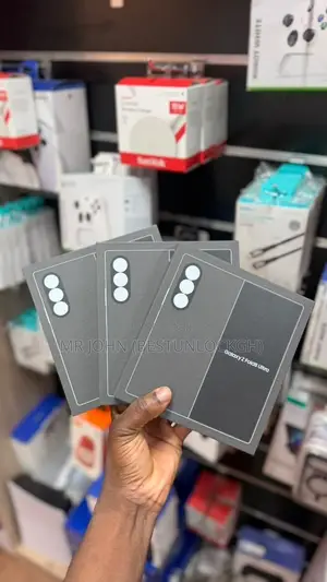 New Samsung Galaxy Z Fold8 Ultra 512 GB Graphite