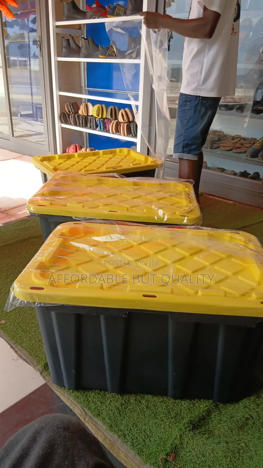 Quality Plastic Container for Students
