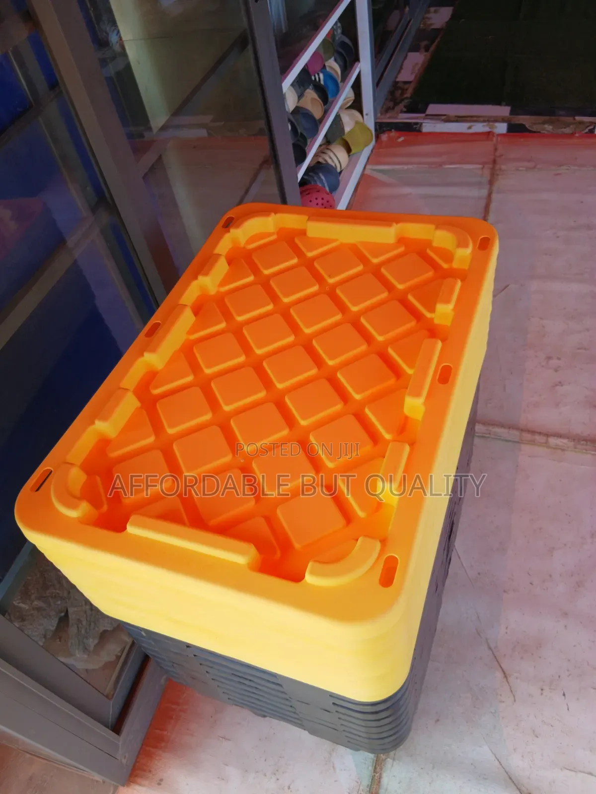 Quality Plastic Container for Students
