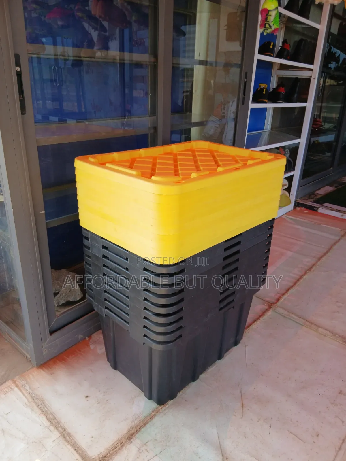 Quality Plastic Container for Students