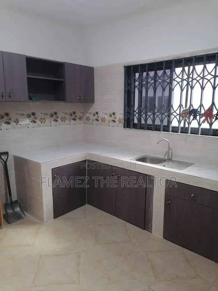 2bdrm House in Treba, Amasaman for rent