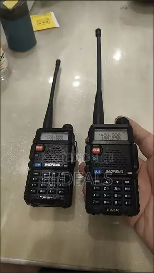 Baofeng UV 5R Dual Band Walkie Talkie 128 Channels With Radio
