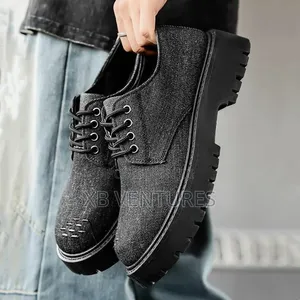 Active Piece Black Shoes