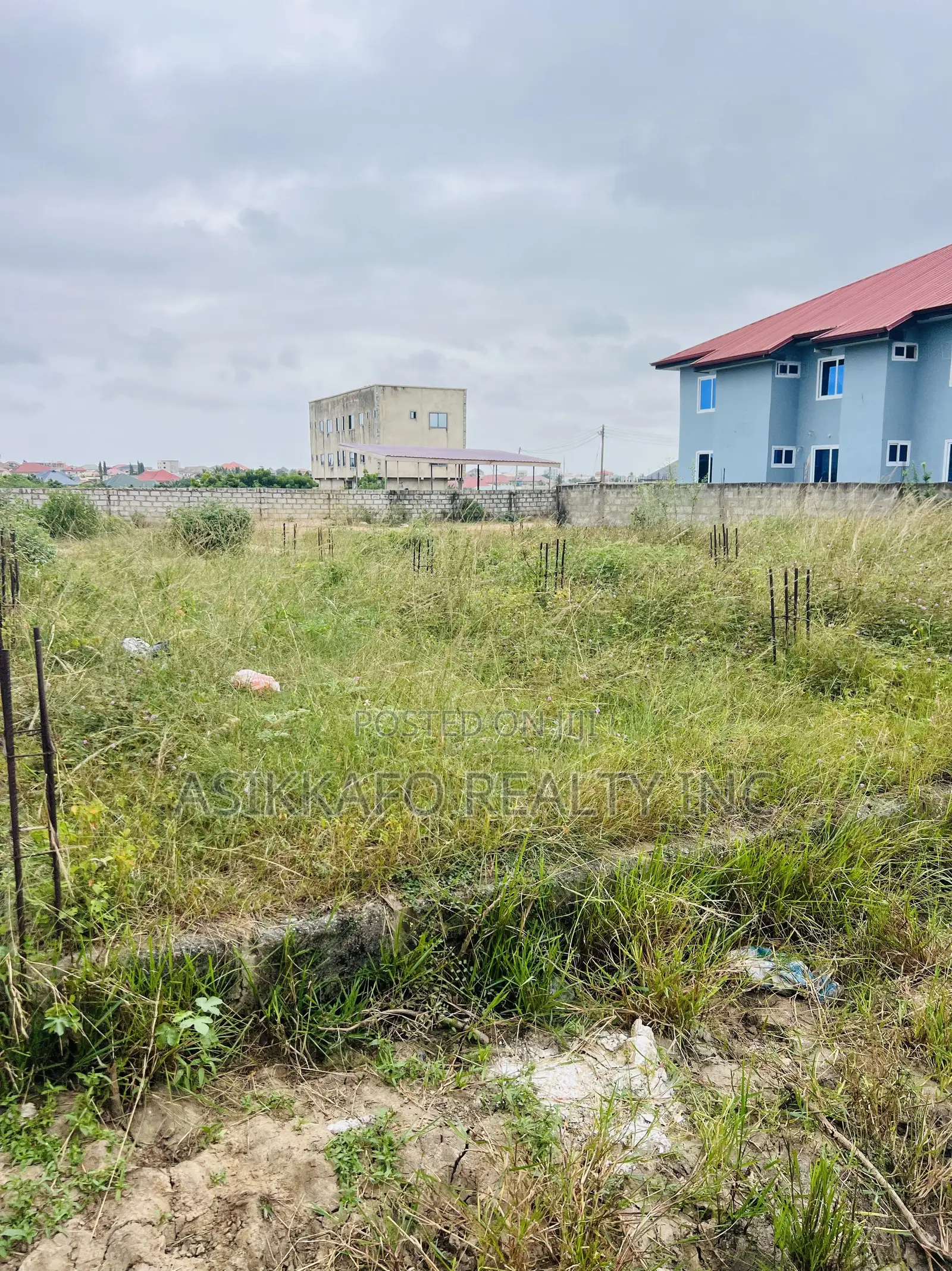 One(1) Plot of Land Selling in Borteyman