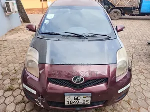 Toyota Vitz 2010