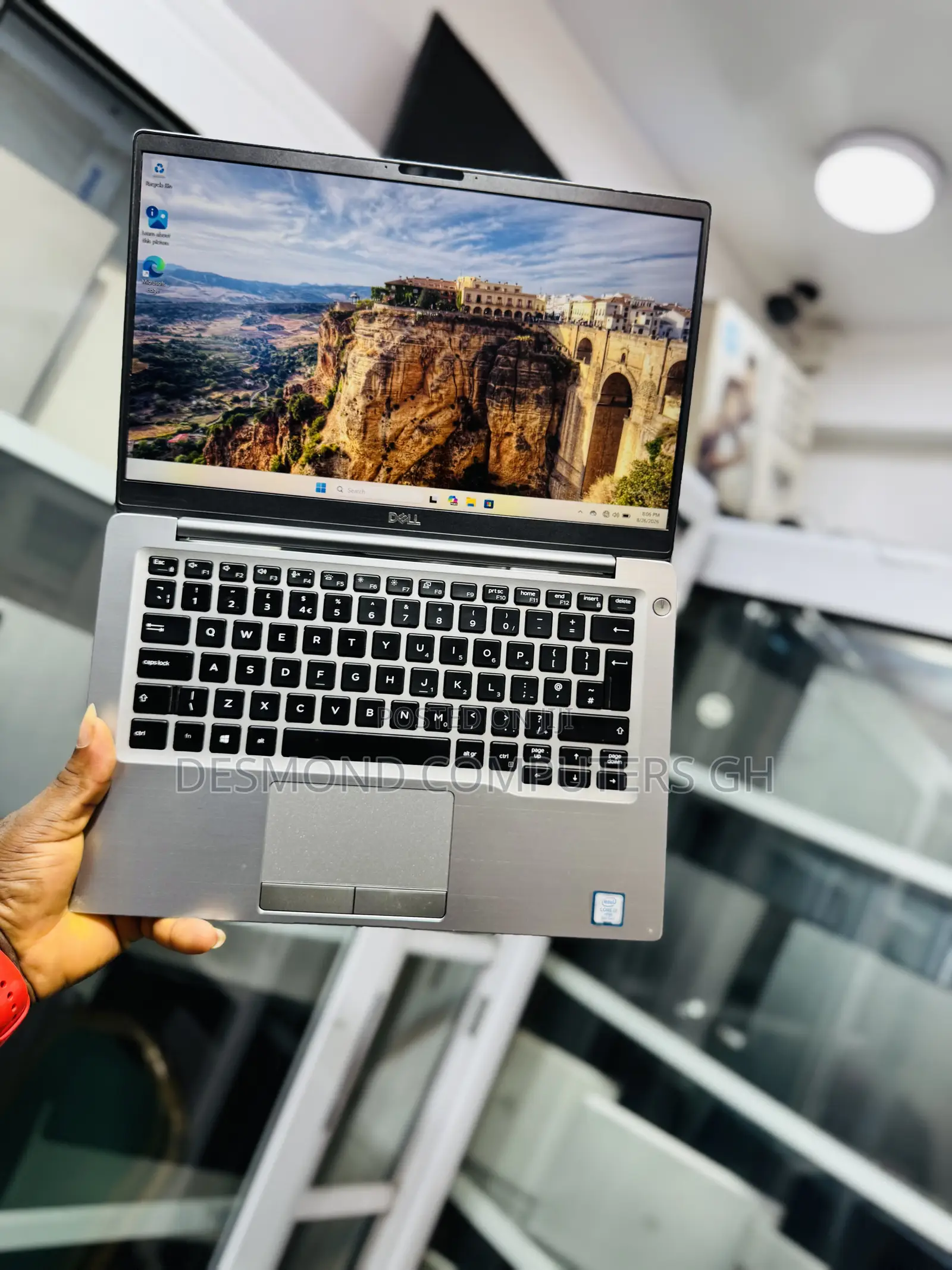 Laptop Dell Latitude 7400 16GB Intel Core i7 SSD 256GB
