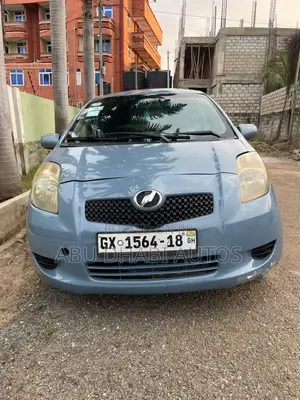 Toyota Vitz 1.3 AWD 5dr 2010 Blue