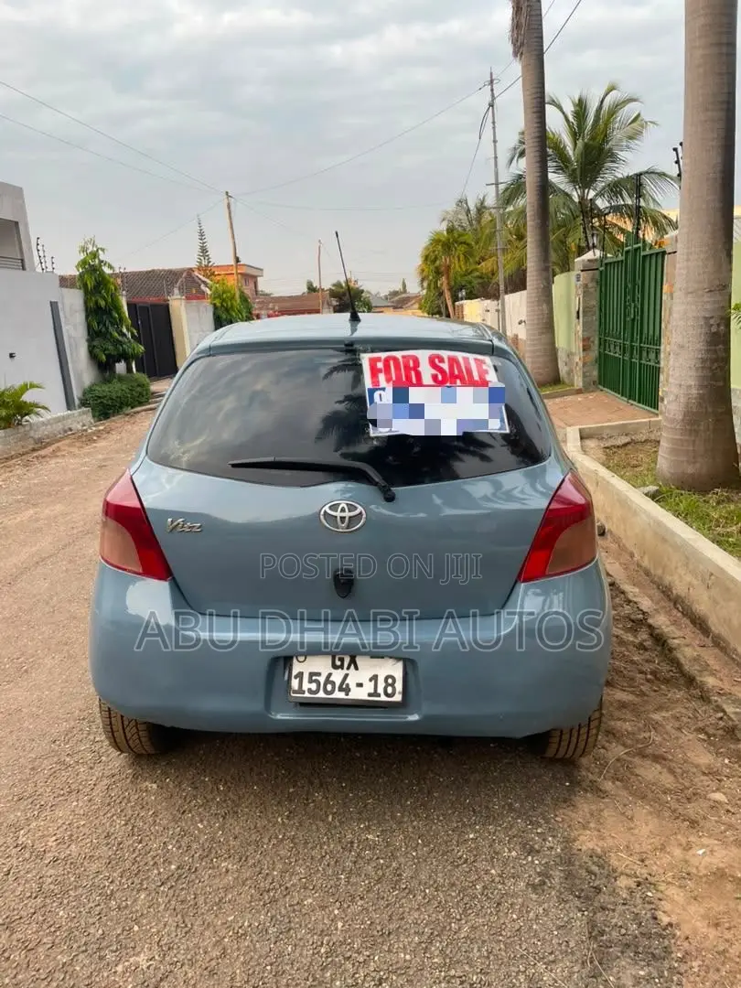 Toyota Vitz 1.3 AWD 5dr 2010 Blue