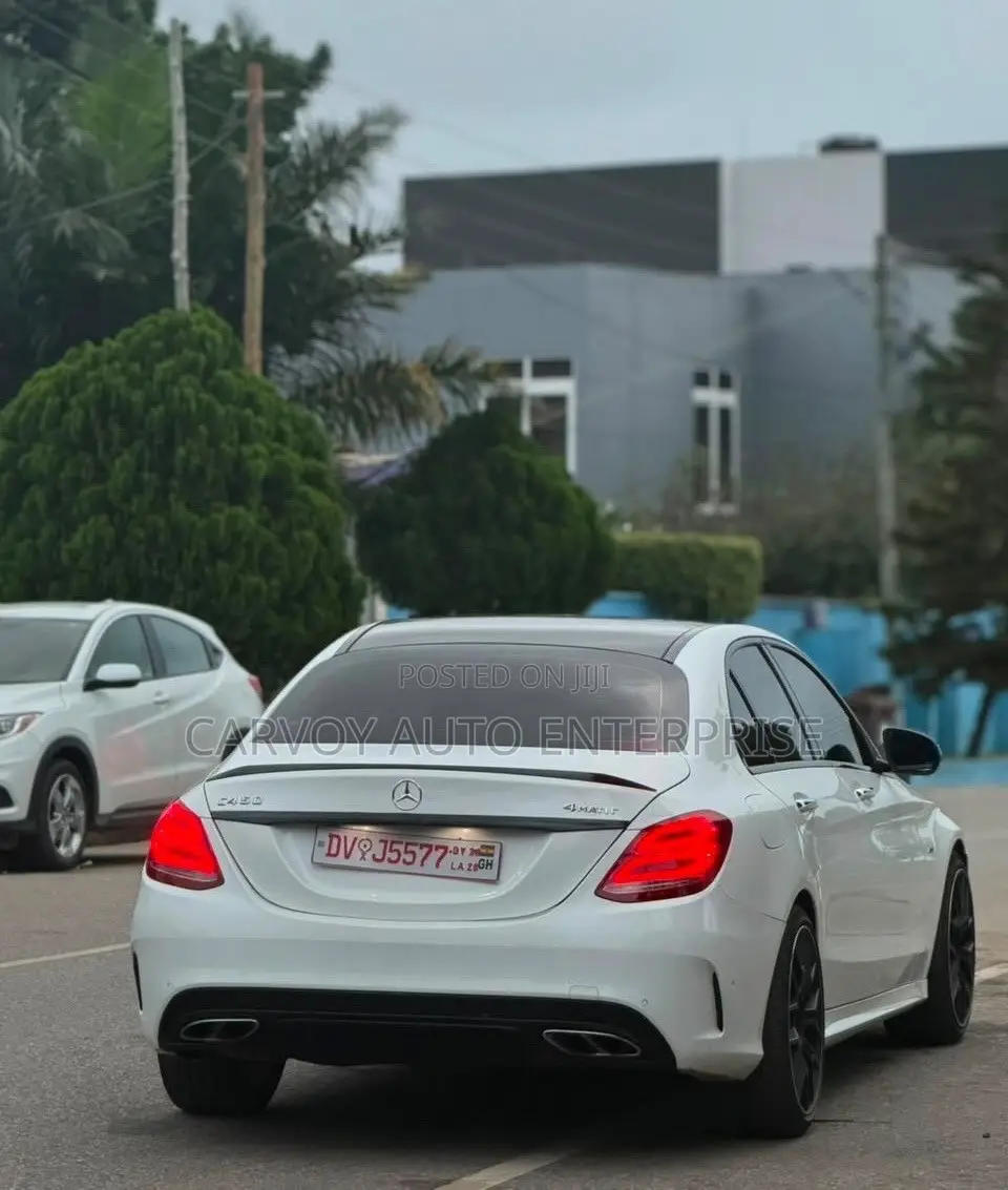 Mercedes-Benz C450 2016 White