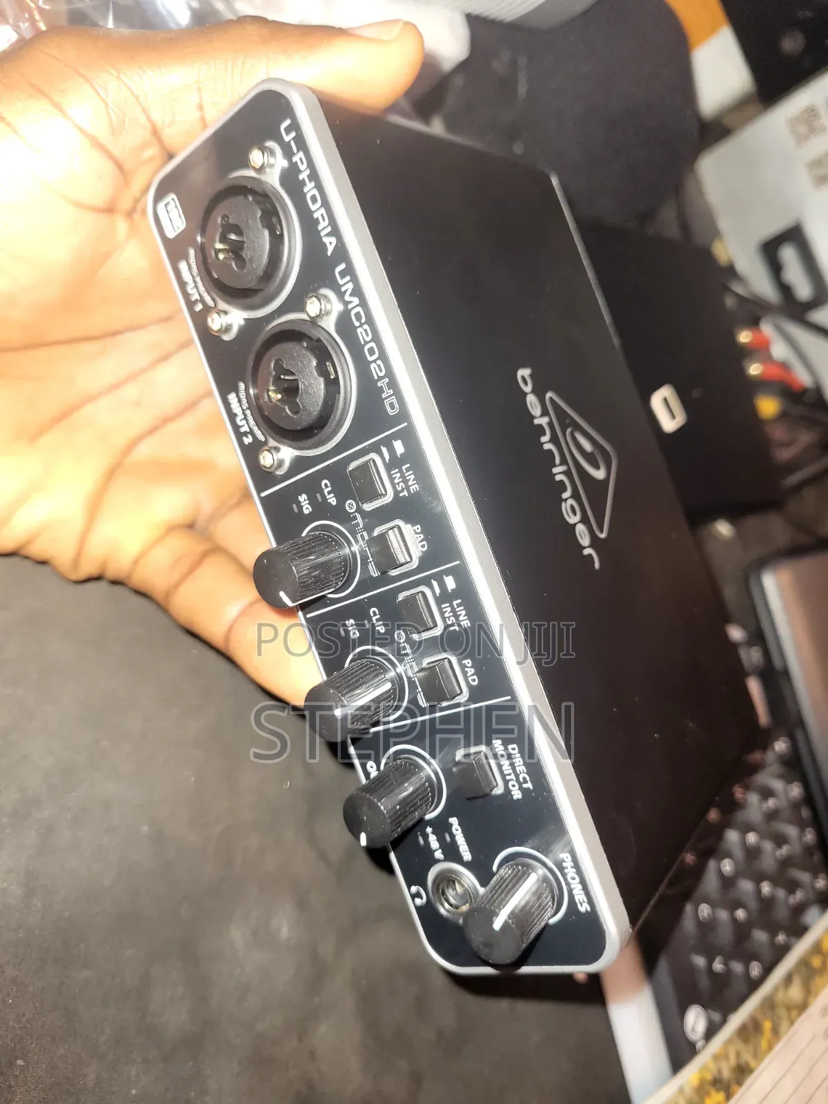 Behringer U-Phoria Umc202hd