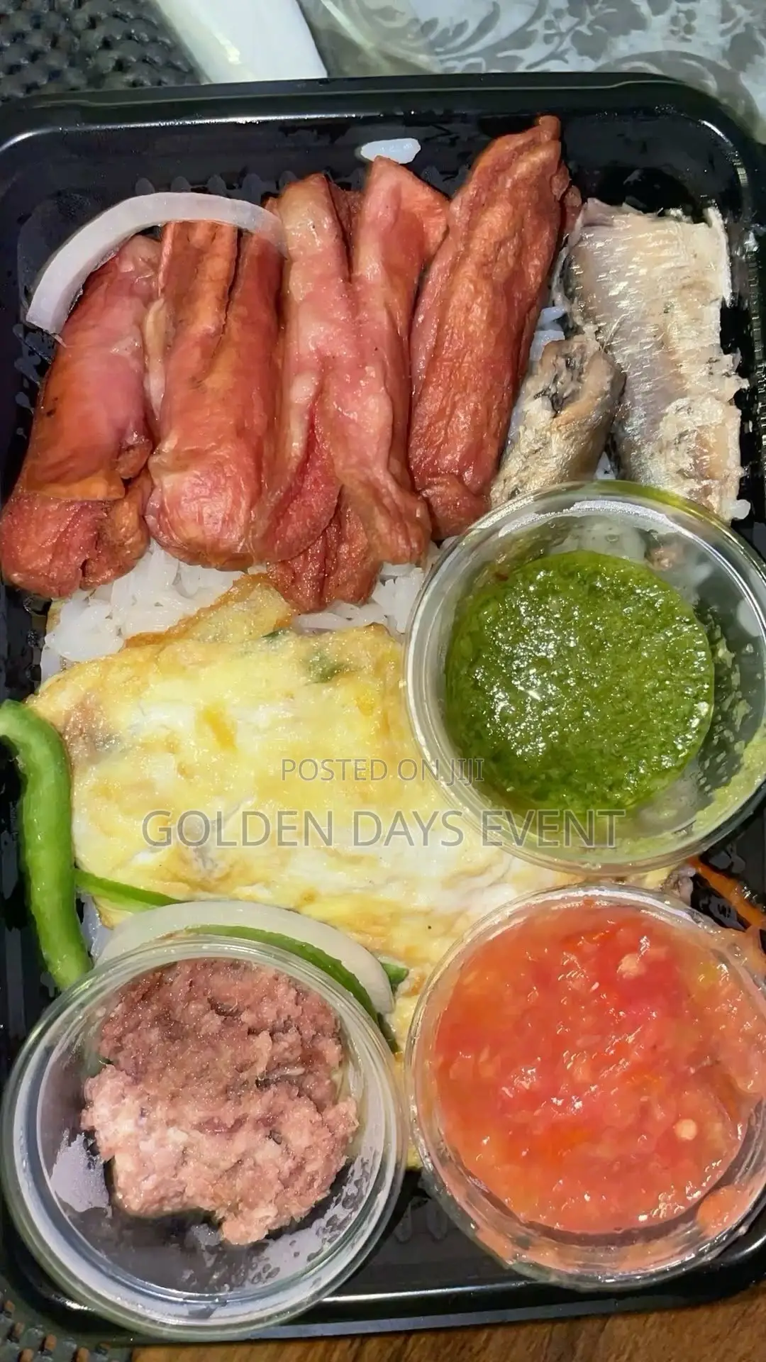 Eggs With Pepper and Oil Rice