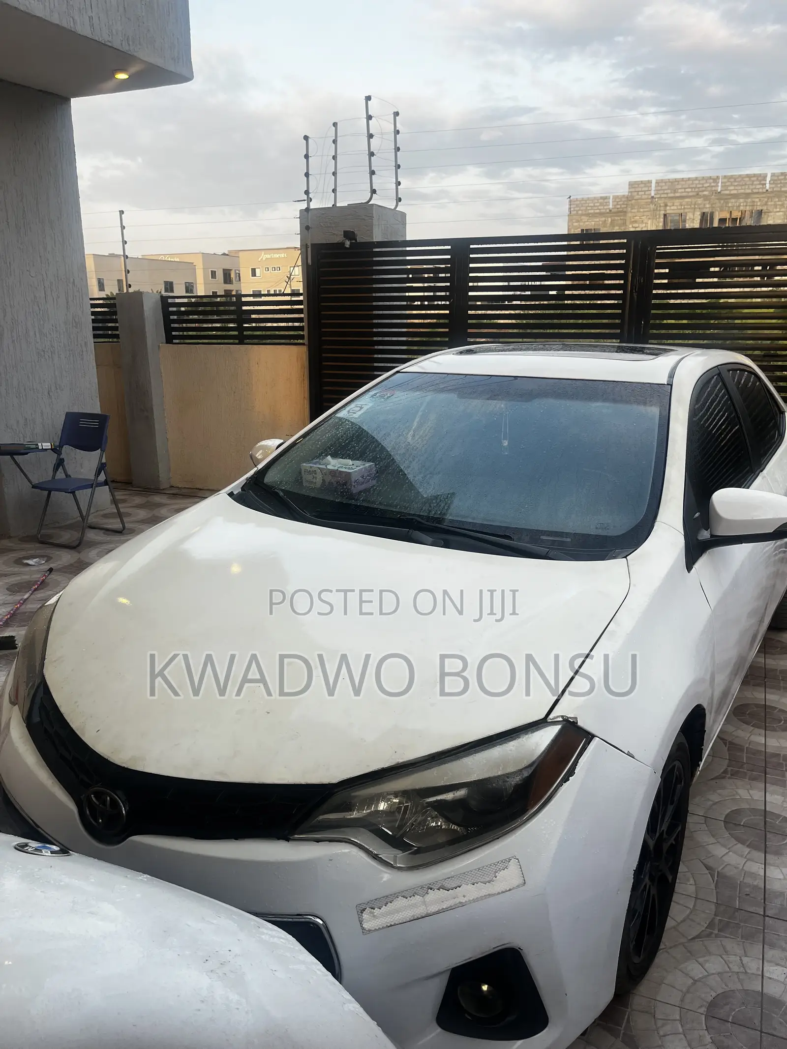 Toyota Corolla S w/Special Edition Pkg (1.8L 4cyl CVT) 2016 White
