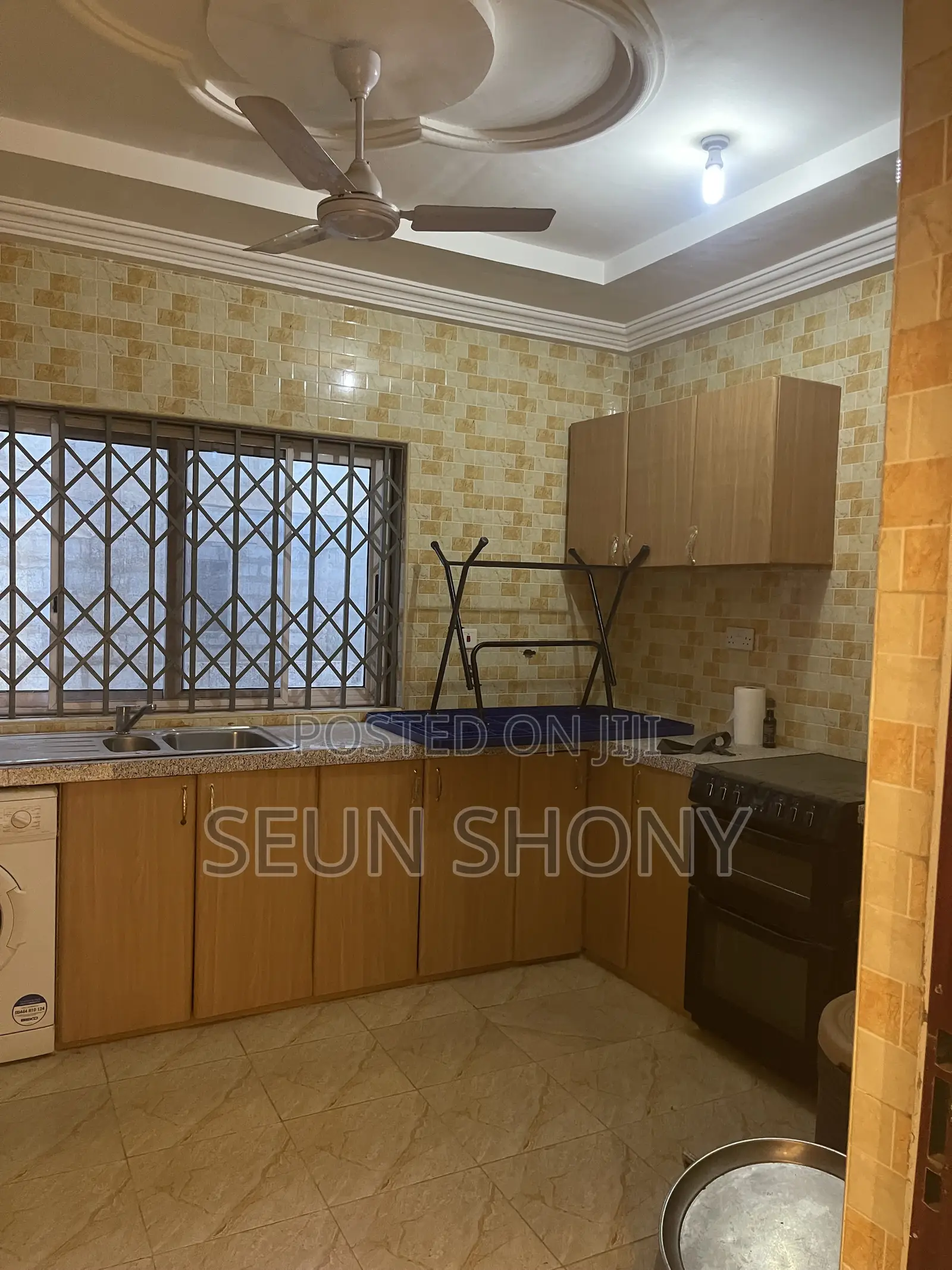 3bdrm House in Community 5, Lake Side Estate for rent
