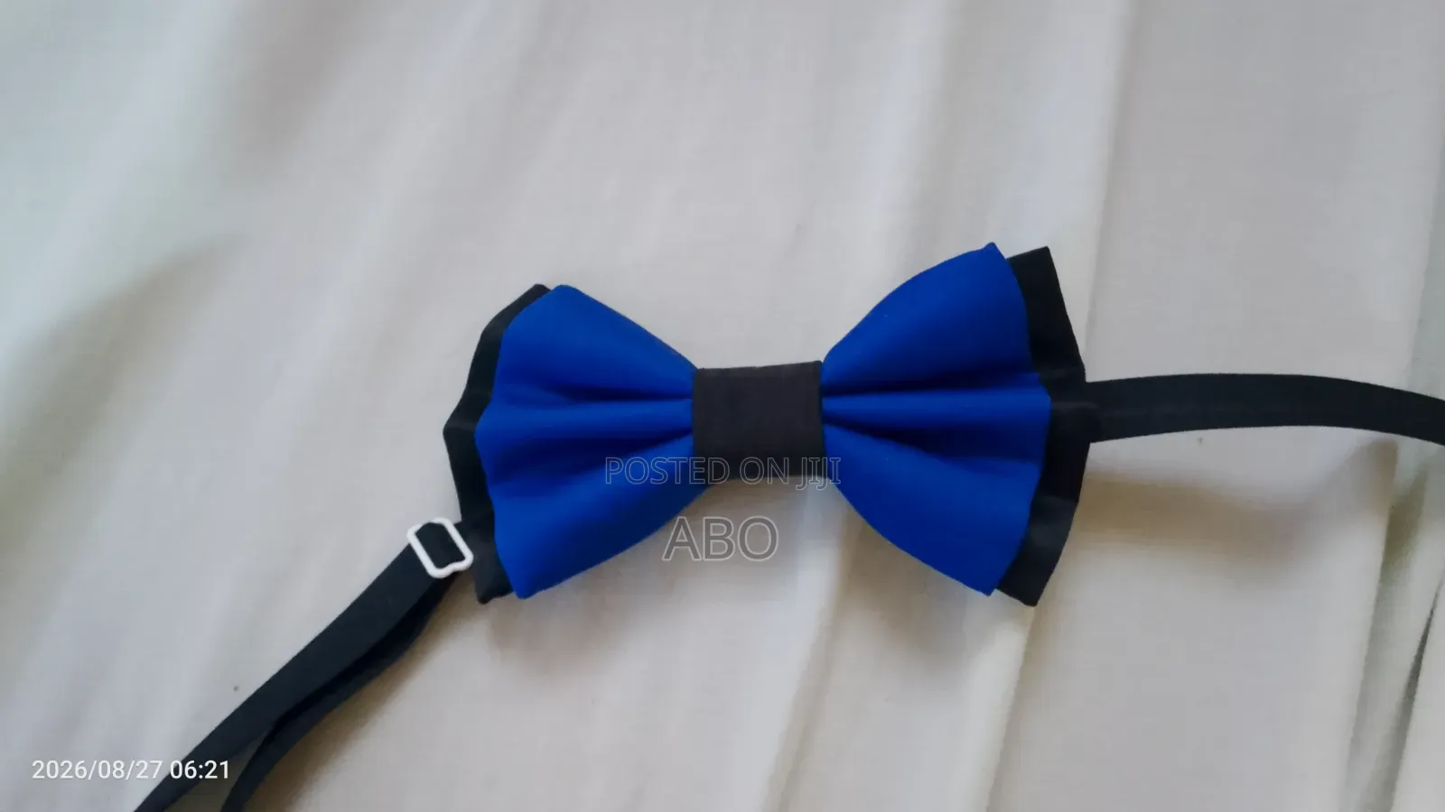 Bow Tie for Weddings, Groomsmen and Groom and Formal - All Colors