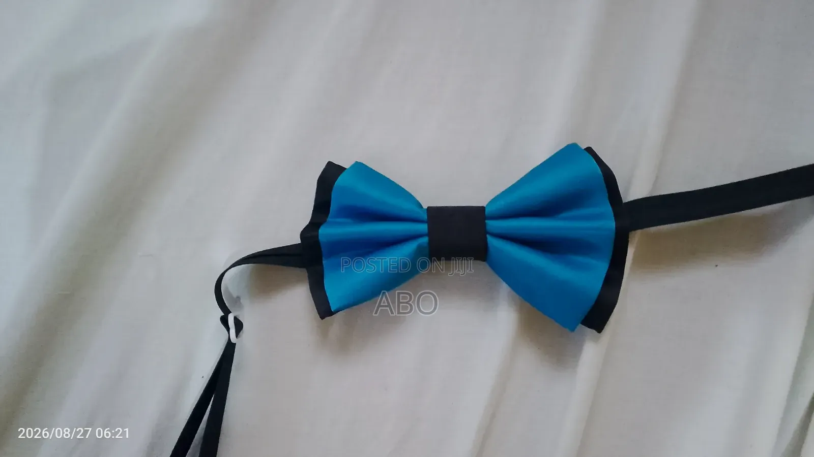 Bow Tie for Weddings, Groomsmen and Groom and Formal - All Colors