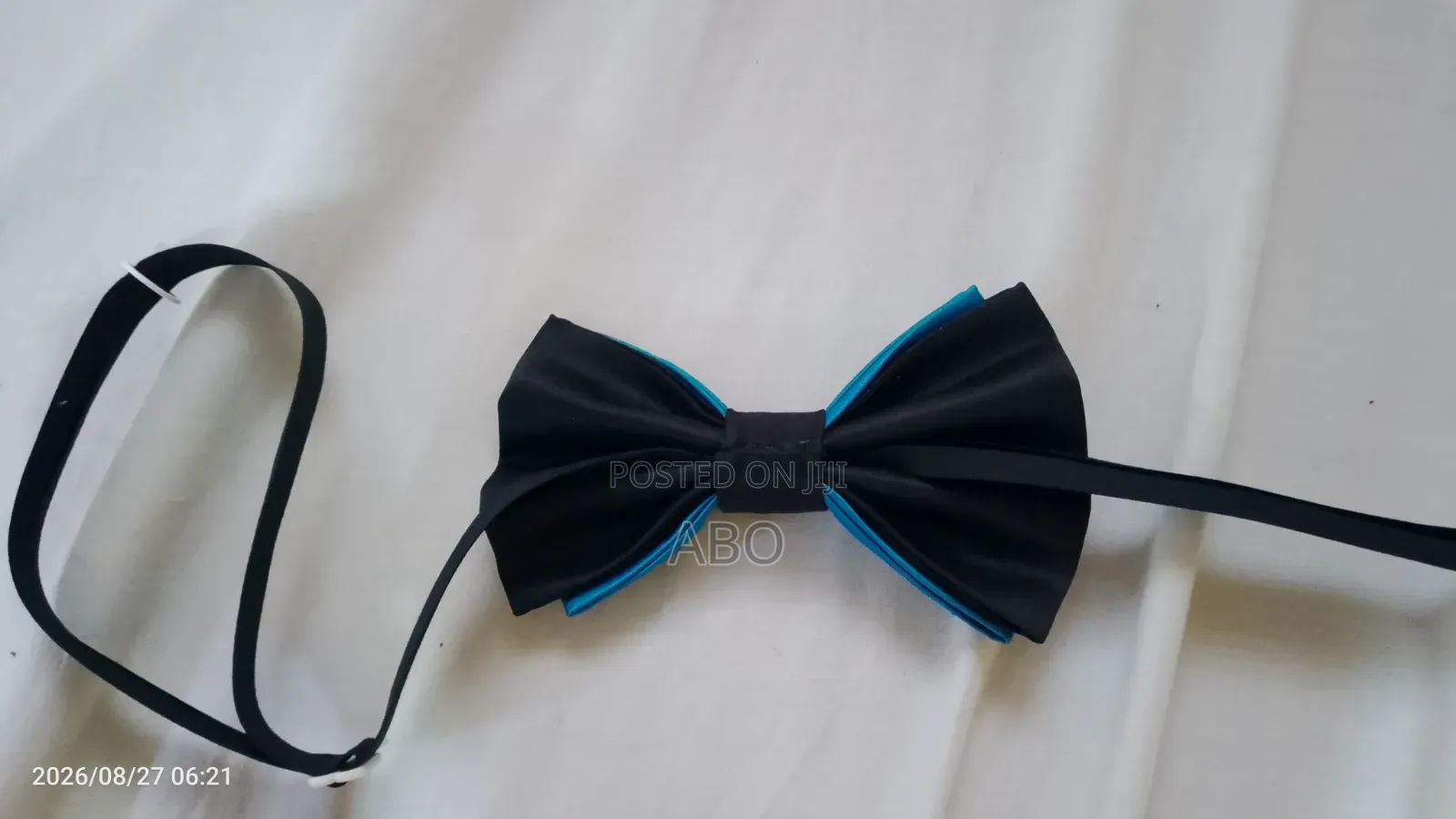 Bow Tie for Weddings, Groomsmen and Groom and Formal - All Colors