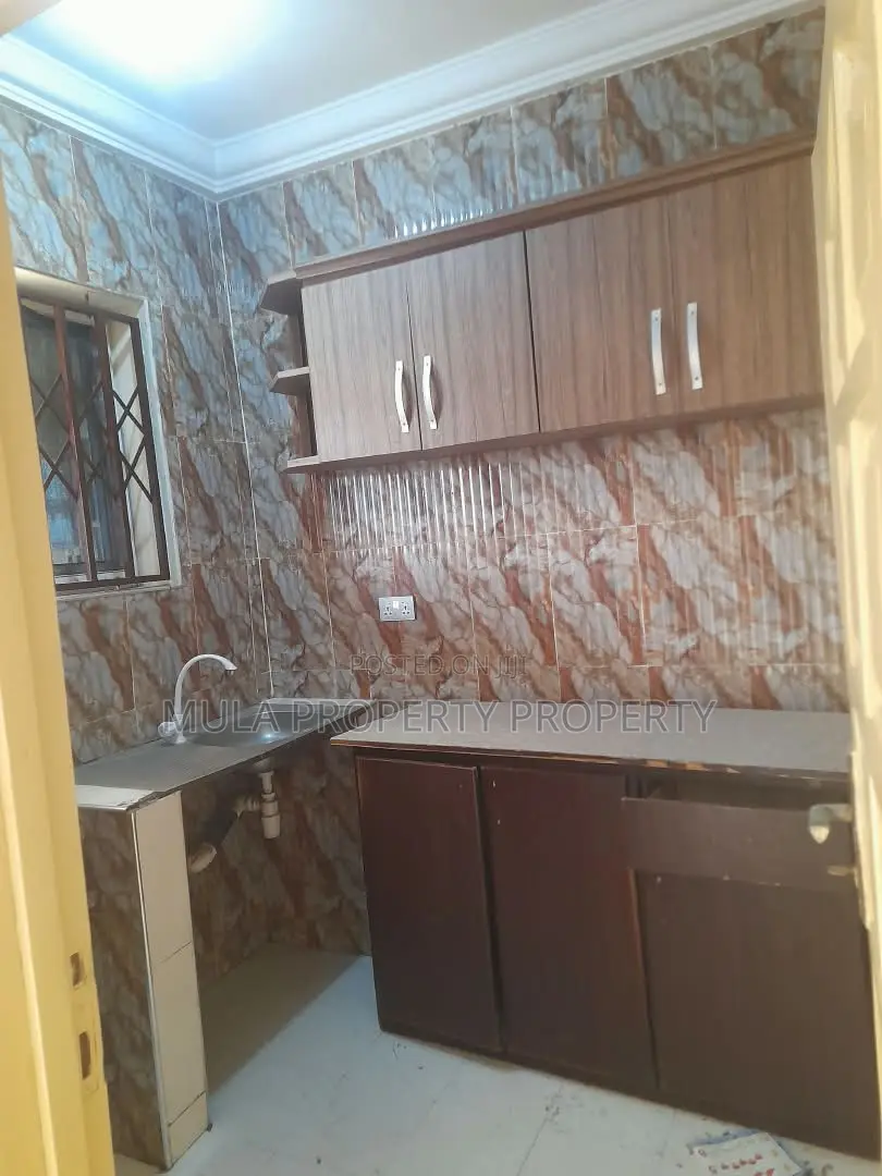 2bdrm Apartment in Mula Property, Police Station for rent