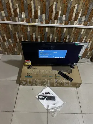 Hisense 32-Inch LED TV
