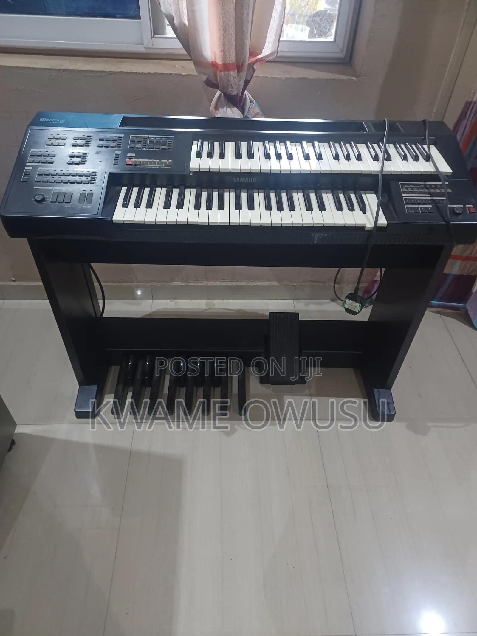 Piano Organ . Yamaha . Electrone Hc 2