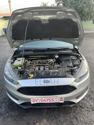 Ford Focus 2019 Silver