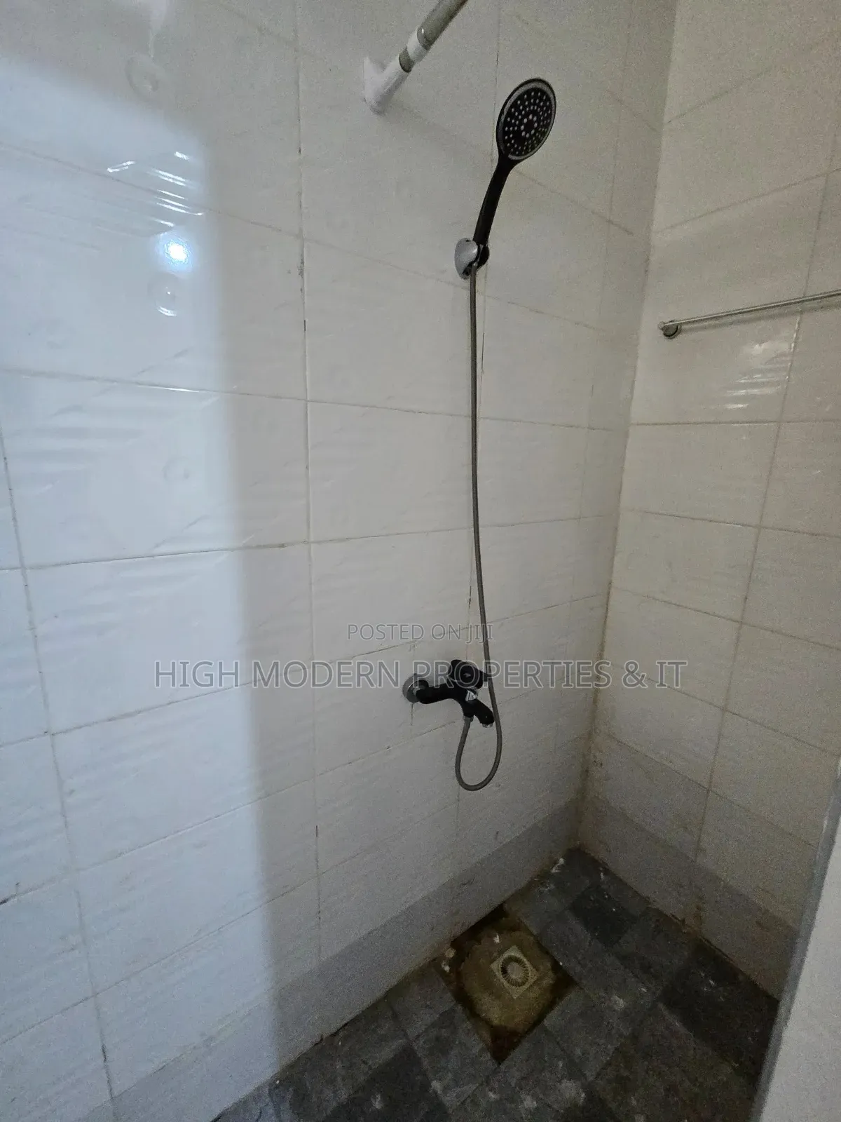 1bdrm Apartment in East Airport, Accra Metropolitan for rent
