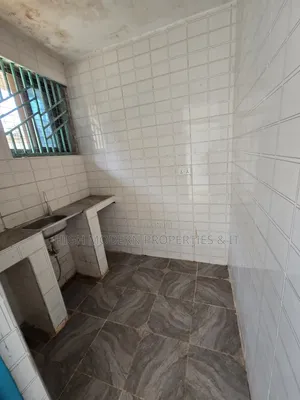 1bdrm Apartment in East Airport, Accra Metropolitan for rent