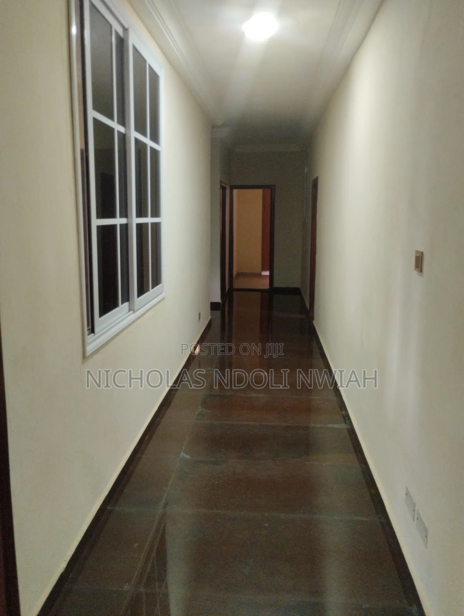 18bdrm Apartment in Takoradi for rent