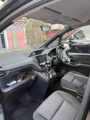 Toyota Voxy 2015 Black